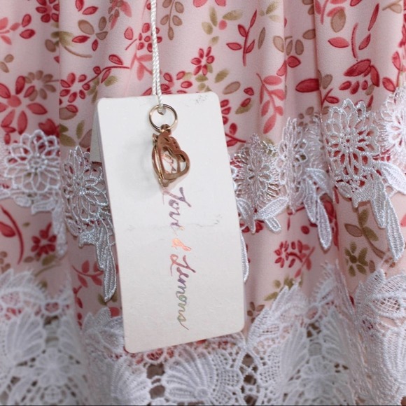 For Love and Lemons Mini Dress Off Shoulder Tiered Lace Floral Pattern Small - Picture 5 of 9